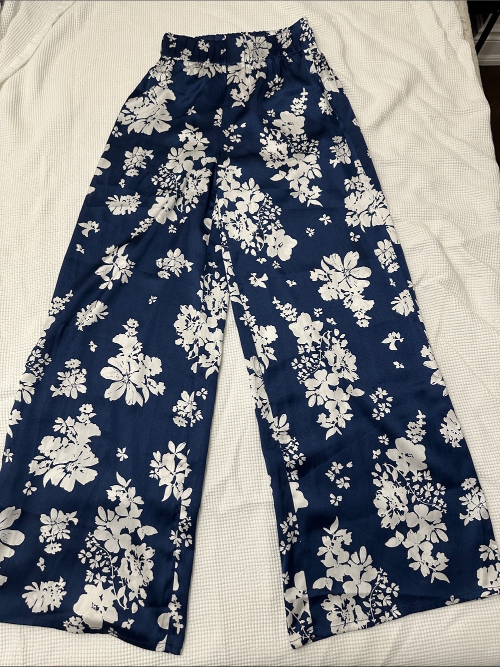 Elan Navy Blue and White Floral Wide Leg Pants
